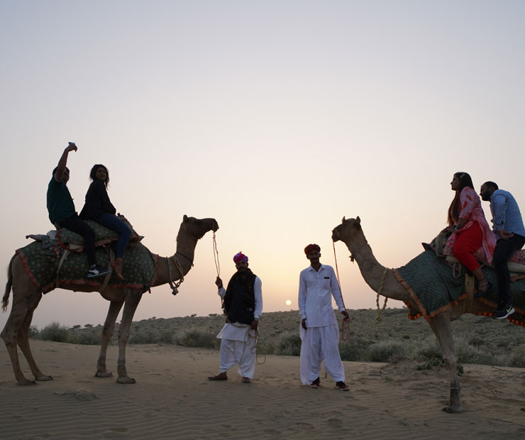 Safari in Jaisalmer: The Ultimate Guide to Desert Safari Adventures in the Golden City